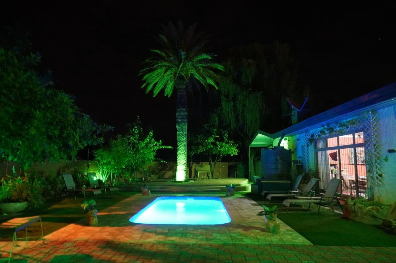 Okahandja Guesthouse Екстериор снимка