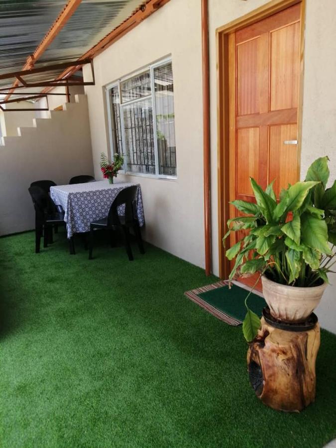 Okahandja Guesthouse Екстериор снимка